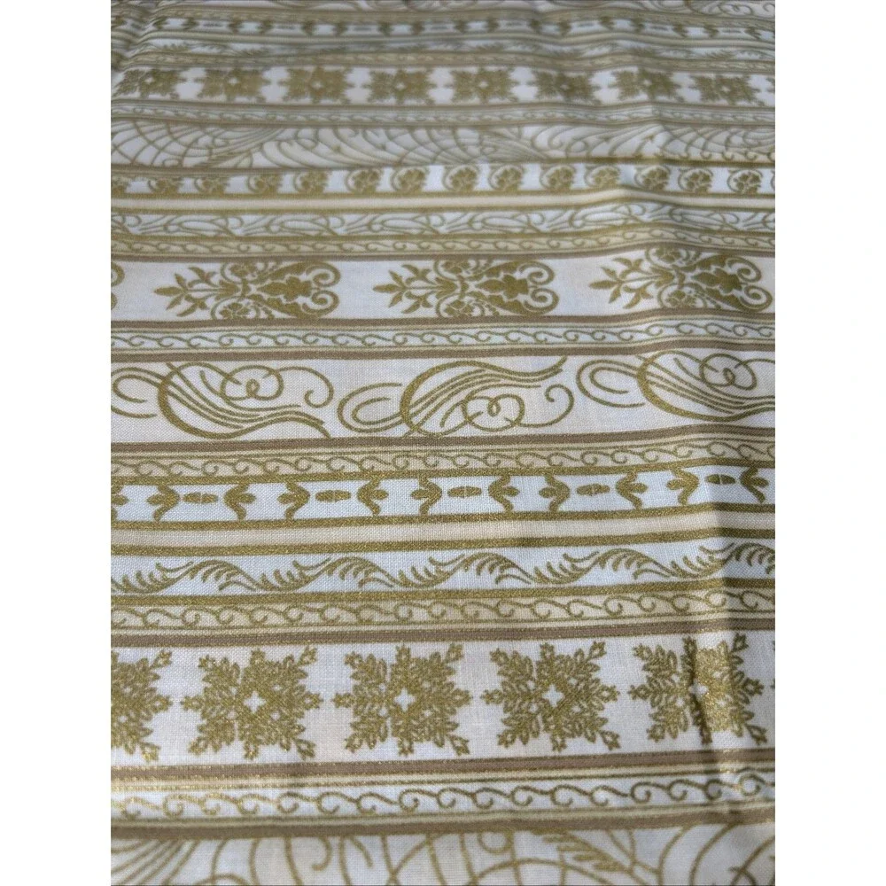 Hoffman Quilting Fabric Holiday Splendor Christmas Gold Fancy Strips 22